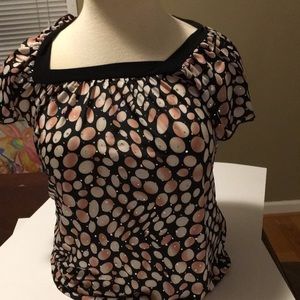 Short sleeve pullover blouse